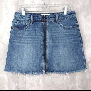 We The Free Women’s O-Ring Zip Front Frayed/ Fringe Detail Denim Mini Skirt 27